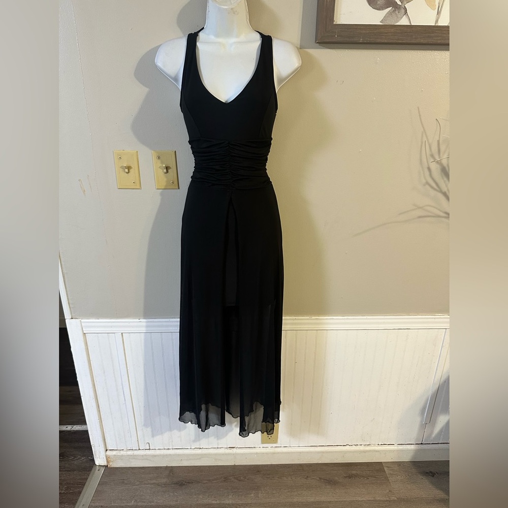 Chic Black Sleeveless Maxi Dress